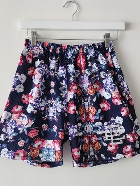 Eric Emanuel EE Basic Short Men Size Medium Navy Blue Multicolor Floral Designer